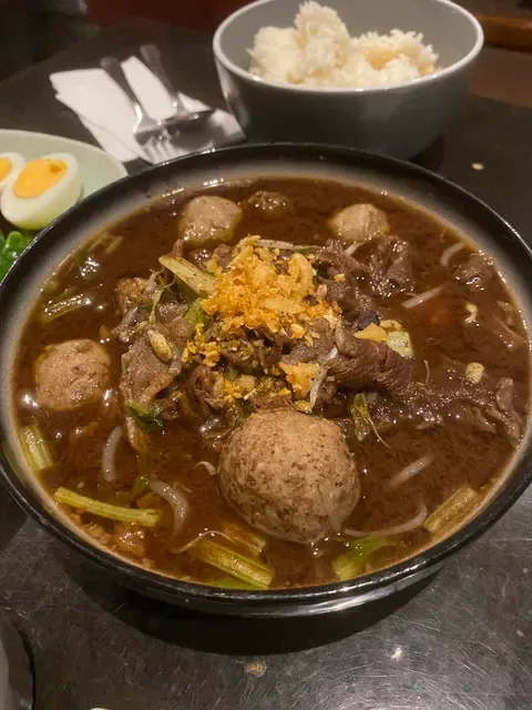 Red Spoon Thai Eatery