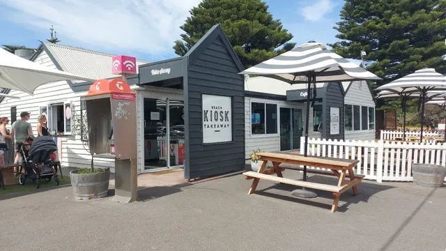The Beach Kiosk Cafe