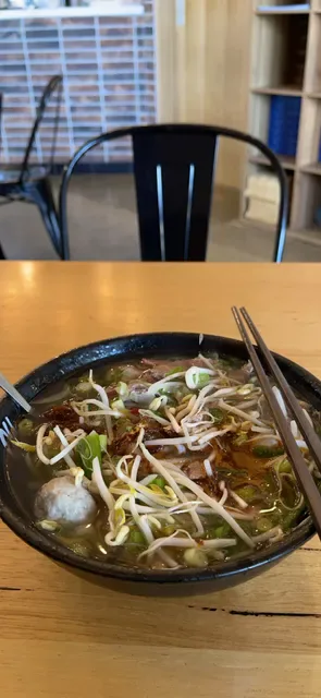 Old Man Pho Waurn Ponds - Vietnamese Restaurant