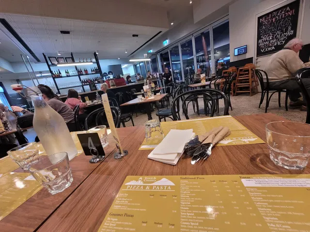 Town & Country Pizza & Pasta Waurn Ponds