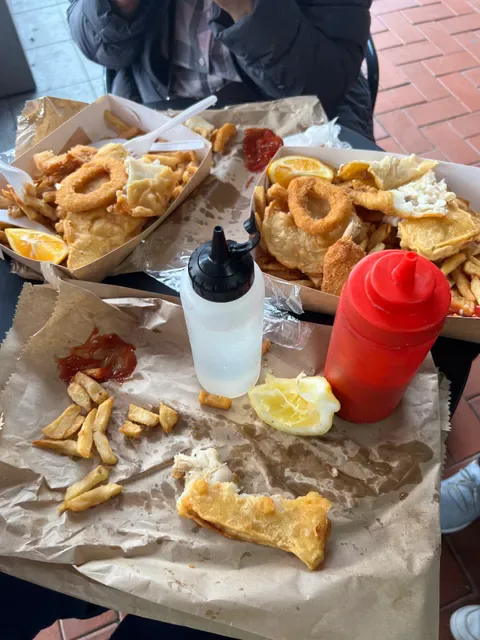 Gregs Take Away