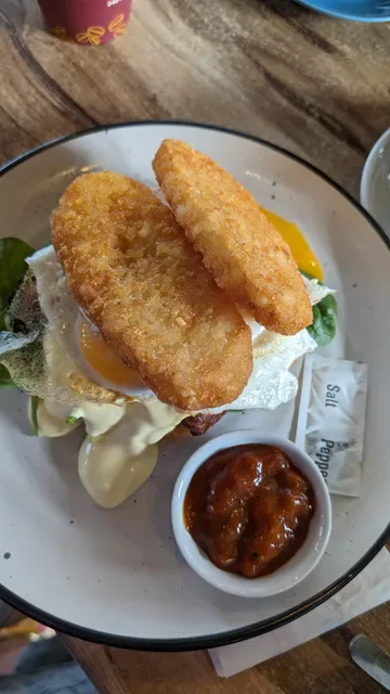 JUNCTION CAFE