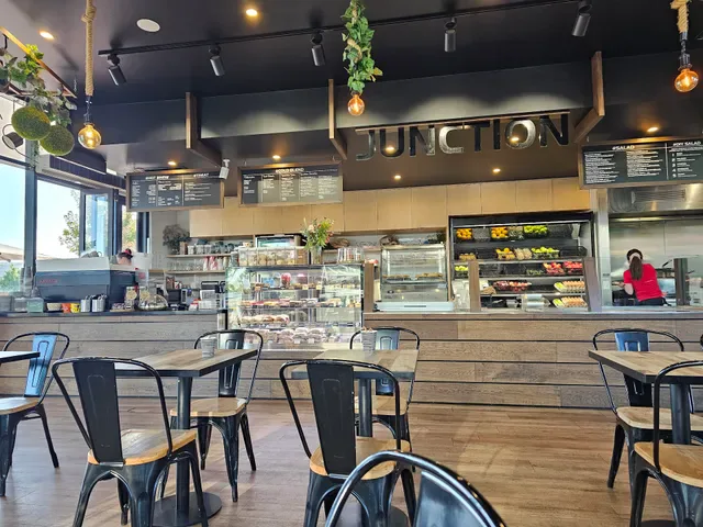 JUNCTION CAFE