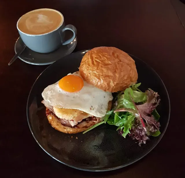 Platinum Brew Cafe