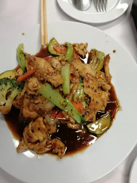 Dumpling Plaza Chinese Restaurant