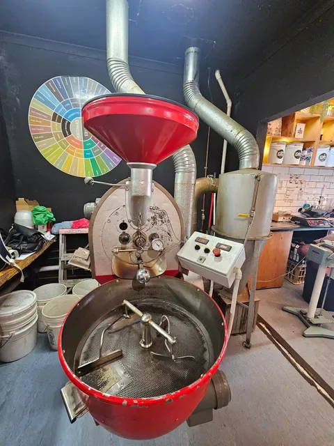 Folks coffee