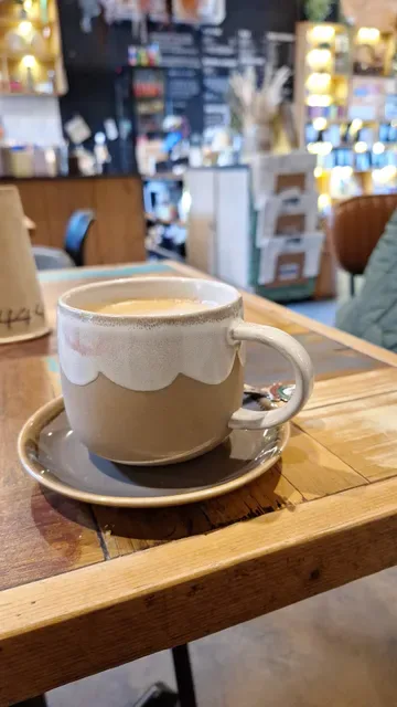 Folks coffee