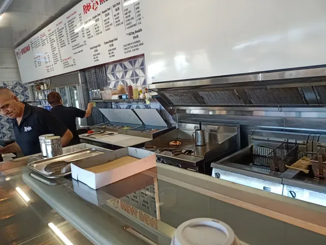 Rob's Cafe and Restaurant