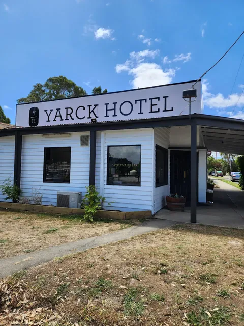 Yarck Hotel