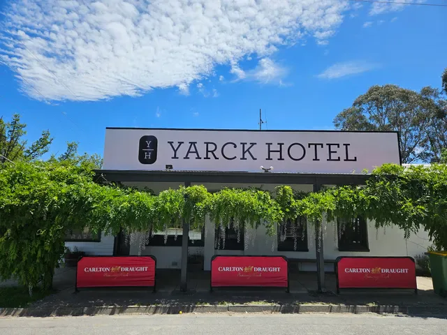 Yarck Hotel