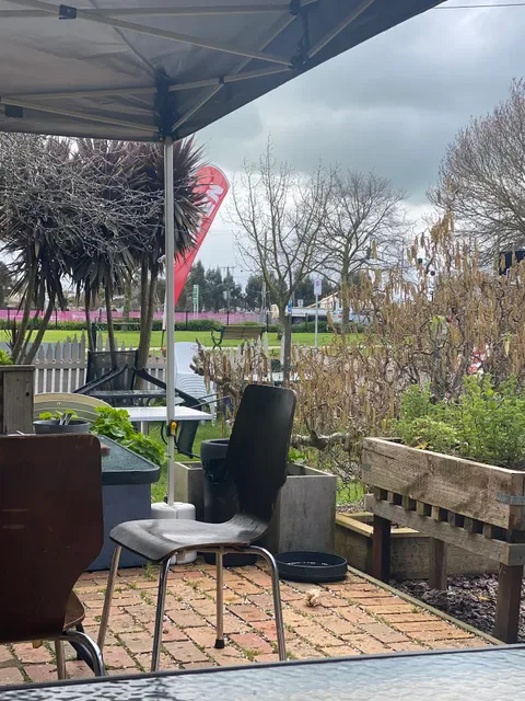Fozigobble Café