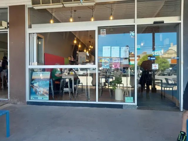 Belle's Cafe