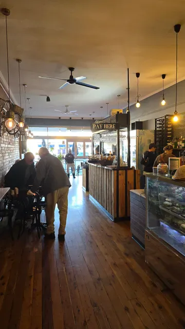 Belle's Cafe