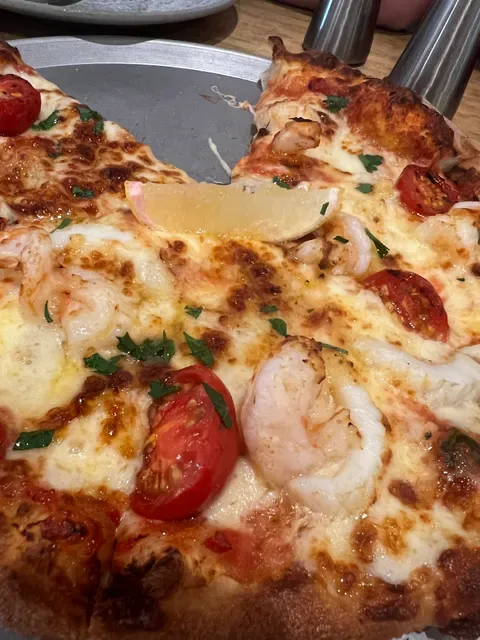 Knead it Pizza