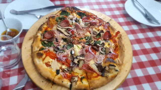 Ciao Amici Wood Fired Pizza & Pasta