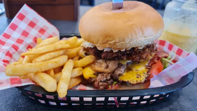 Alkimos Cafe & Grill