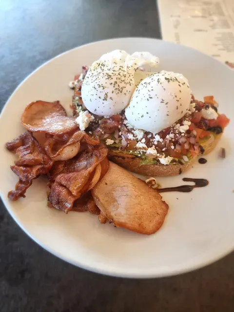 Alkimos Cafe & Grill
