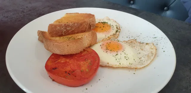 Alkimos Cafe & Grill