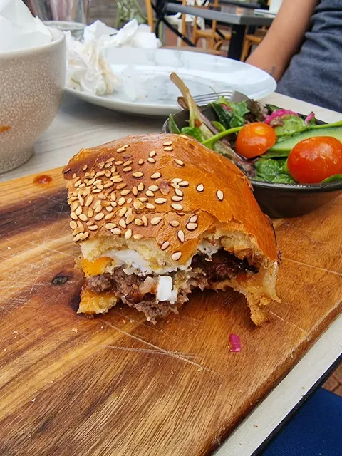 Ardross Street Cafe