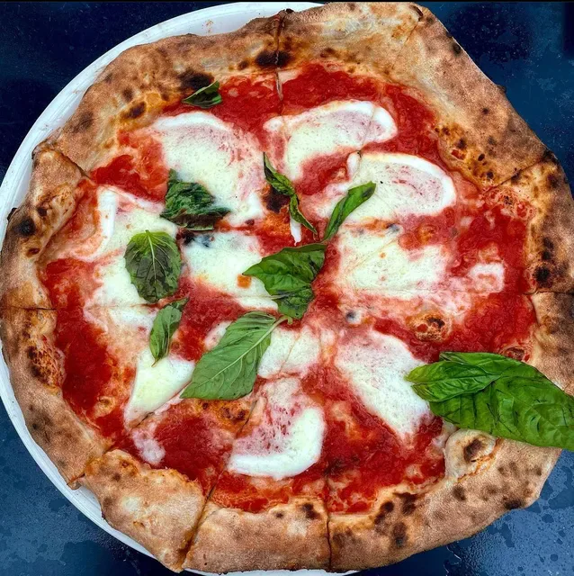 Canteen Pizza