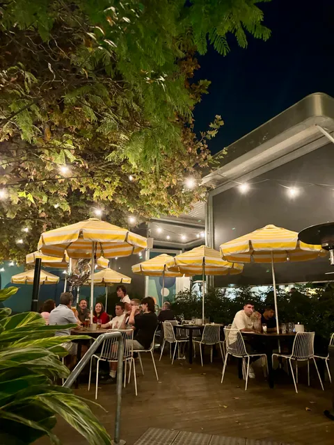 The Quarter Acre Hotel