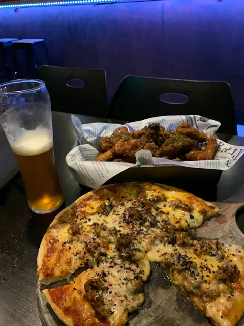 Bad Apples Bar