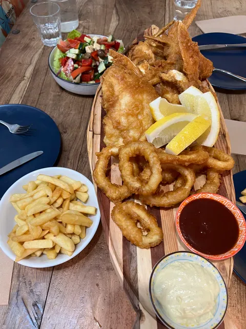 Redfish, Fish, Chips & Grill
