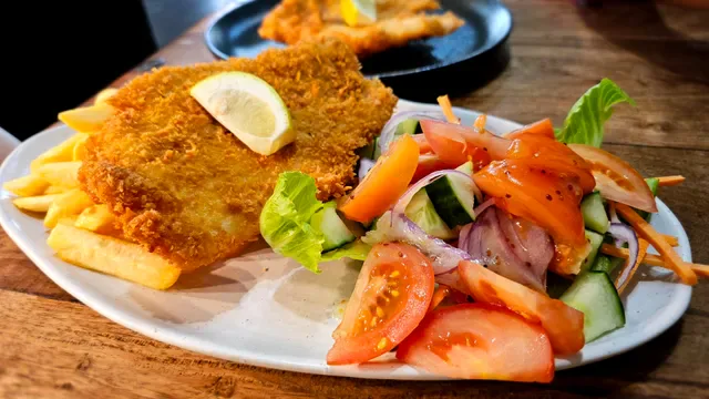 Redfish, Fish, Chips & Grill