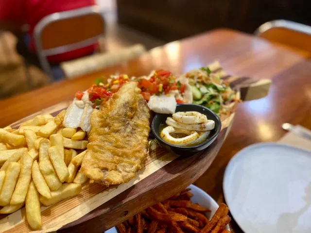 Redfish, Fish, Chips & Grill