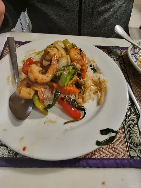 Yai’s Thai Takeaway & Cafe