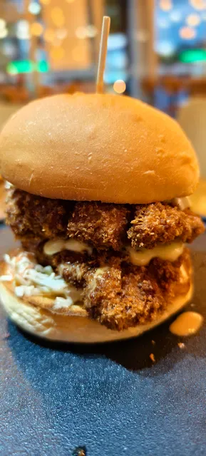 8 Napkins Burger