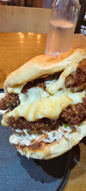 8 Napkins Burger