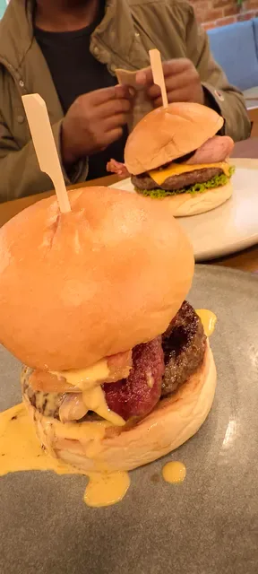8 Napkins Burger
