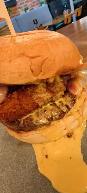 8 Napkins Burger