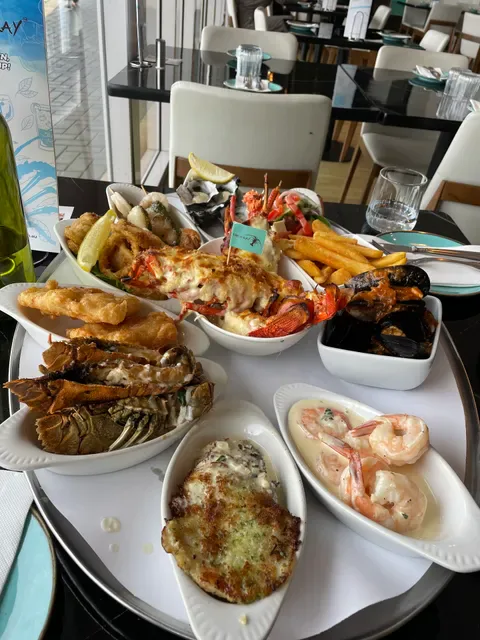 TheCray Seafood & Grill Restaurant, Belmont