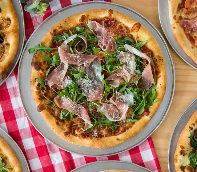 Bacetto Pizza