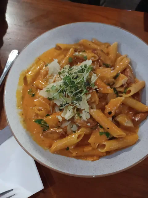 Milano's Restaurant and Pizzeria