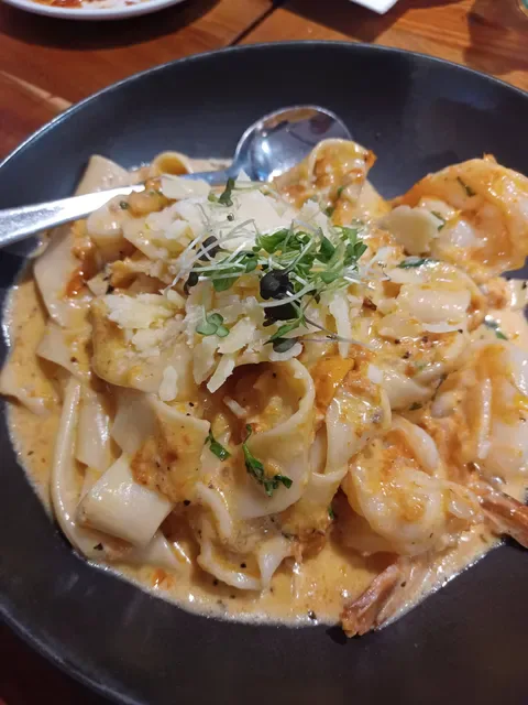 Milano's Restaurant and Pizzeria