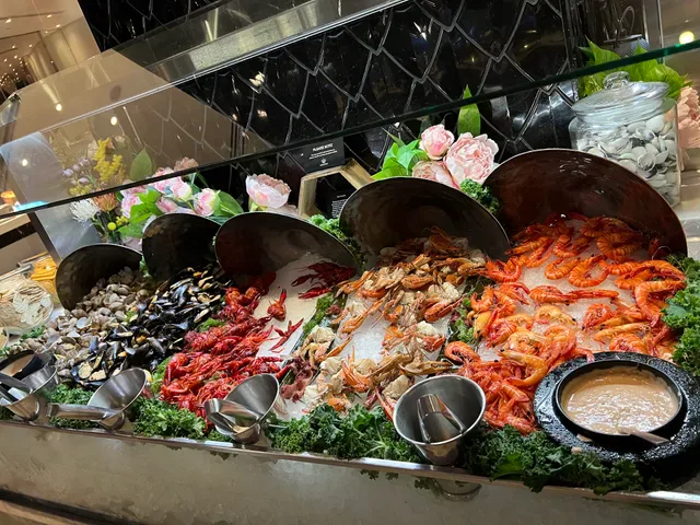 Atrium Buffet