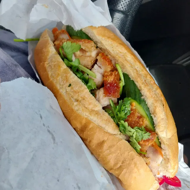 Bearly Jan's Lunch Bar Cafe