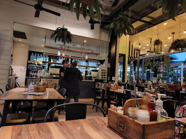 Café 63 Carousel