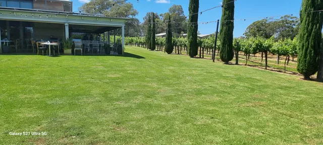 Pinelli Estate Winery Restaurant