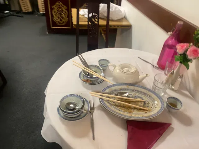 Swan Lake Chinese Restaurant