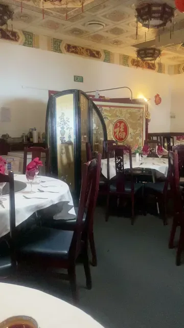 Swan Lake Chinese Restaurant