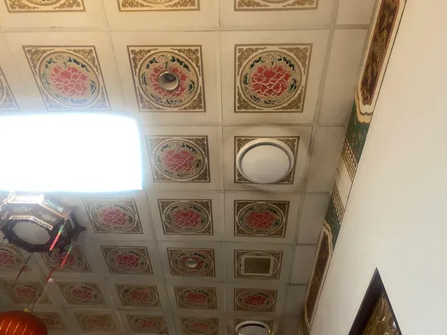 Swan Lake Chinese Restaurant