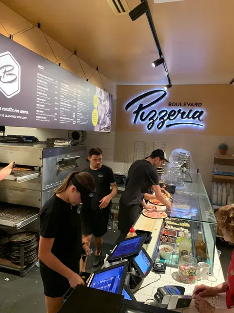 Boulevard Pizzeria