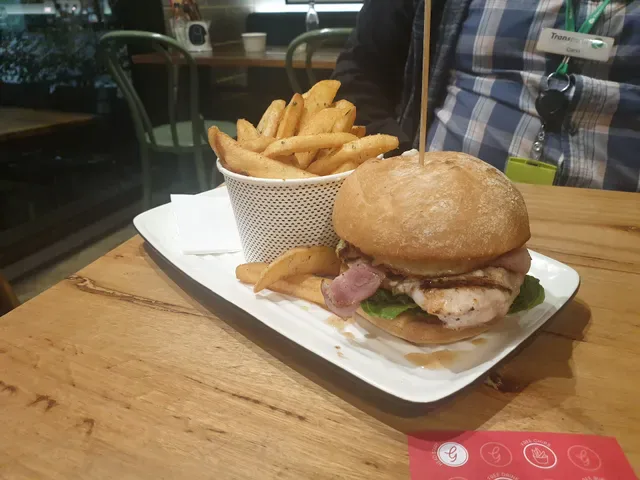 Grill'd Burgers - Claremont Quarter