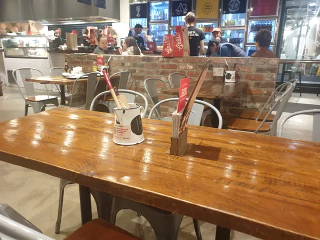 Grill'd Burgers - Claremont Quarter