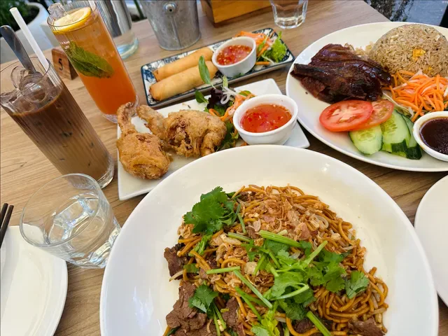 Huong Viet Noodle House