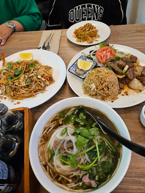 Huong Viet Noodle House